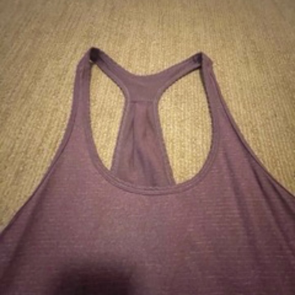 Lululemon 105 Singlet - Picture 9 of 12